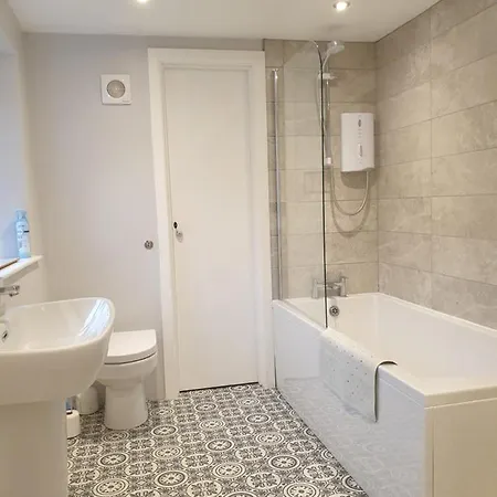 בית נופש No8 3 Bed Winter Deals Offered 3 Nights Or Nov-mar